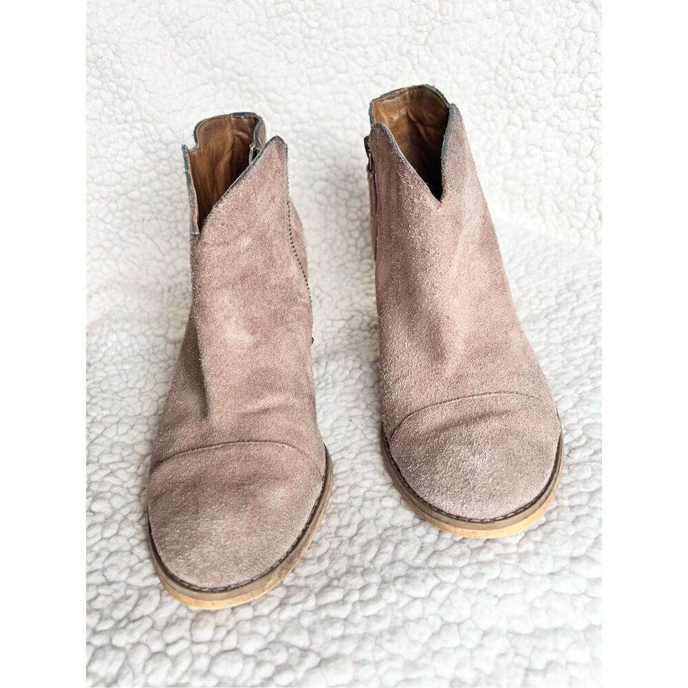Susina Bootie  - Picture 2 of 10